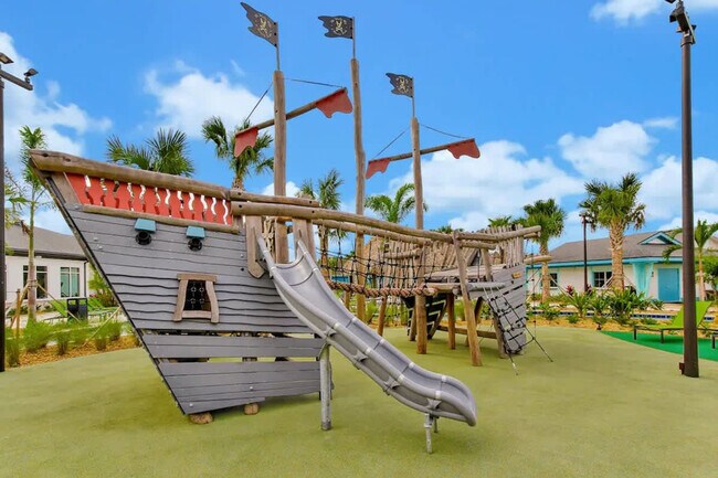 Building Photo - 2641 Scrapbook St