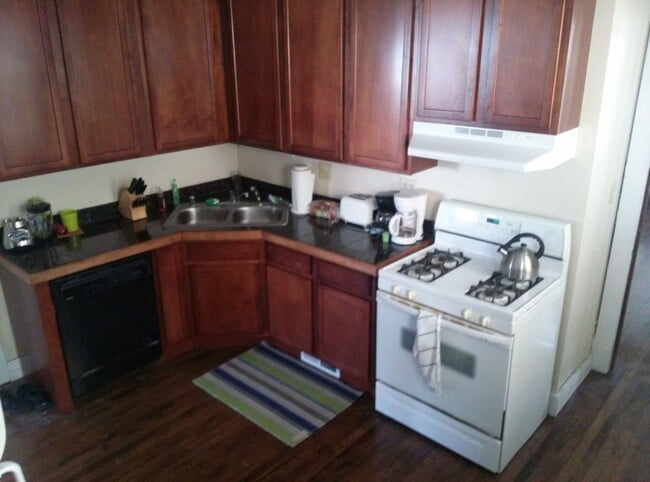 Building Photo - 2579 N Frederick Ave