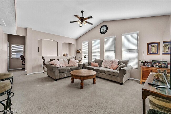 Building Photo - 10550 W Alexander Rd