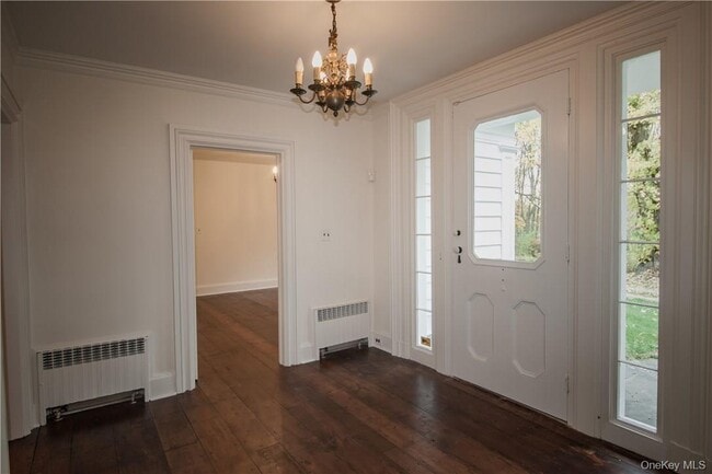 Building Photo - 21 Tinker Town Rd