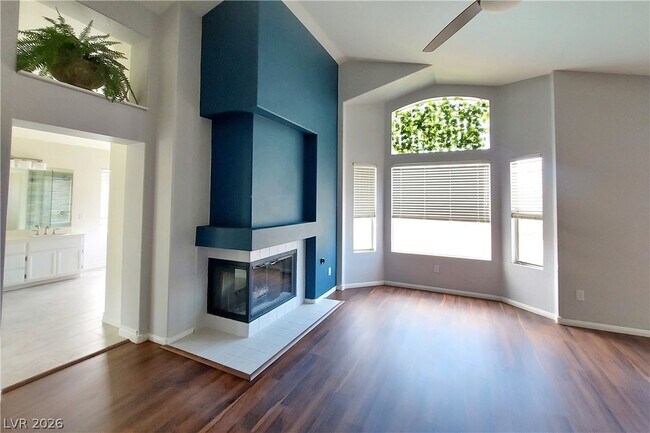 Building Photo - 8272 Tibana Way