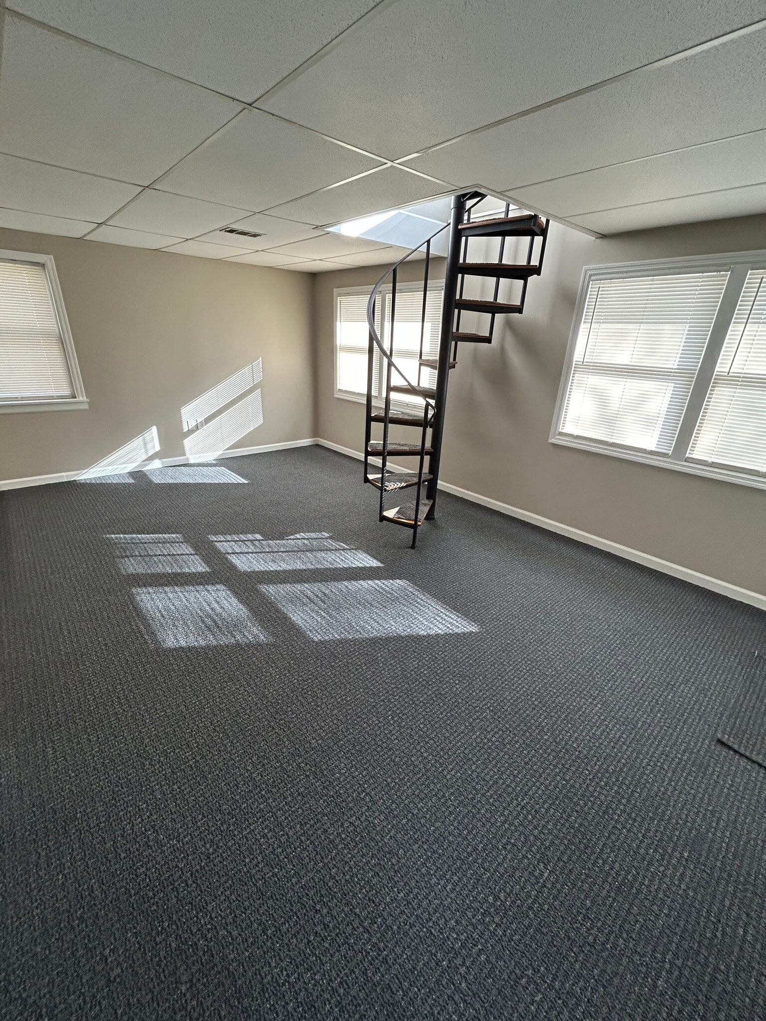 Building Photo - 1016 Old Valley Forge Rd