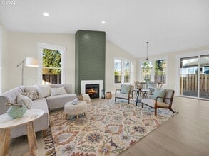 Building Photo - STUNNING AND BRAND NEW 3 Bedroom 2.5 Bathroom