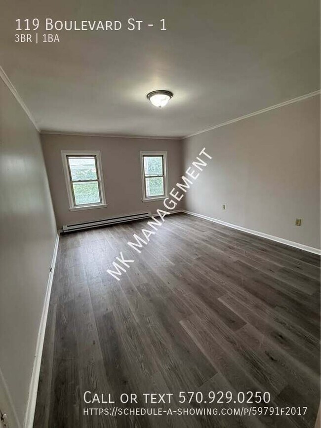Building Photo - 119 Boulevard St