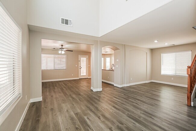 Building Photo - 9304 Freedom Heights Ave