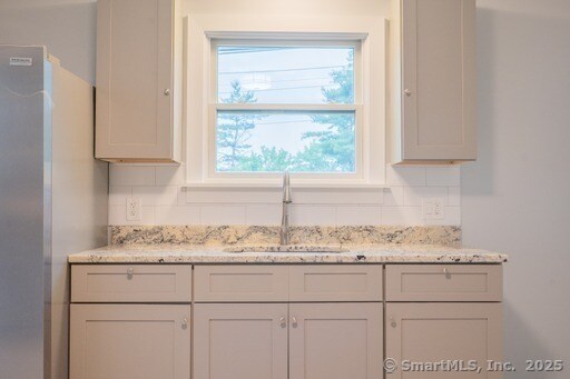 Building Photo - 54 Sand Pit Rd