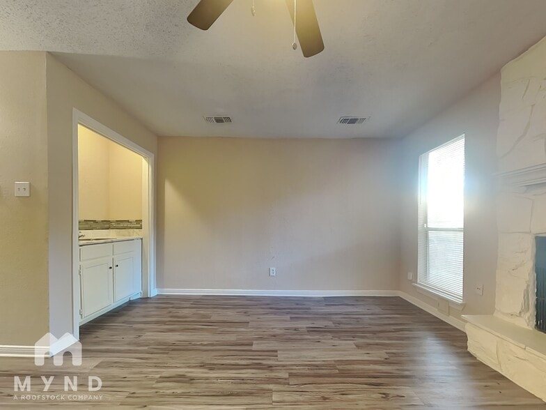 Building Photo - 5834 Twisted Pine Ct