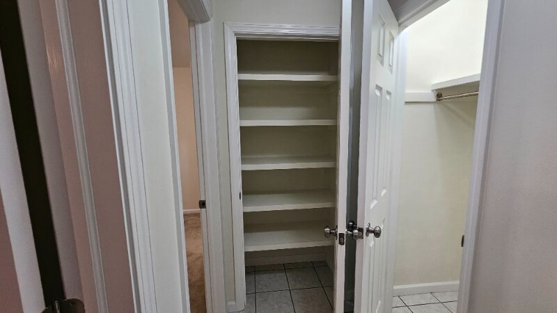 Building Photo - 667 Indian Church Rd