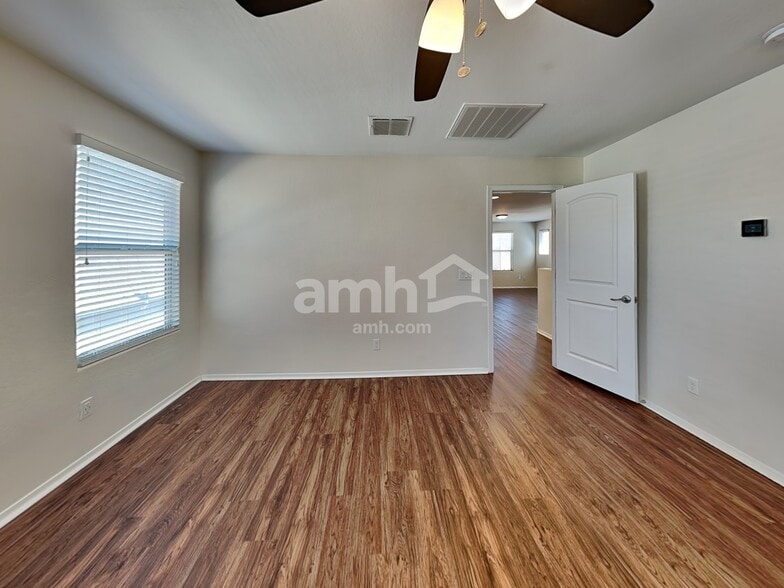 Building Photo - 1508 N Banning