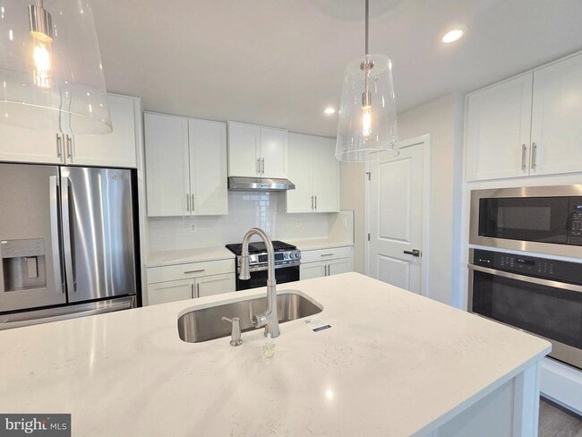 Building Photo - 4540 Dandelion Lp