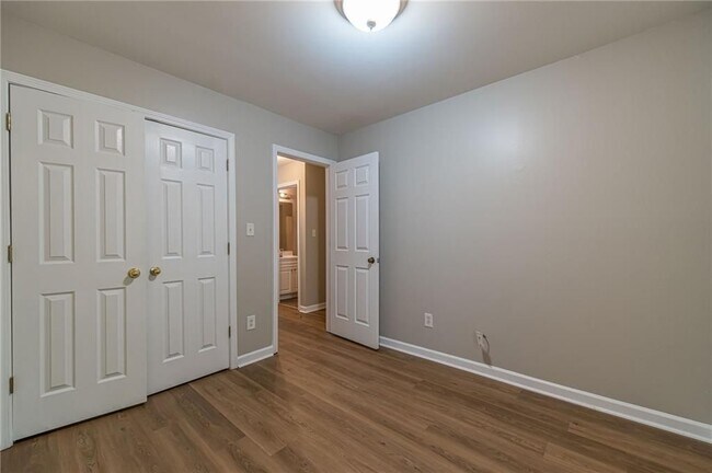 Building Photo - 1191 Primrose View Cir NW