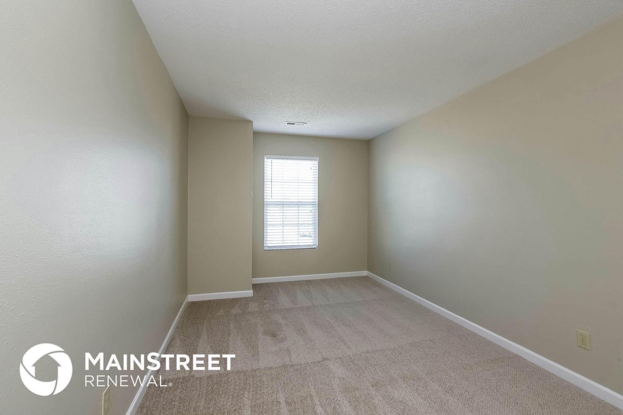Building Photo - 14223 Hartwell Farm Dr