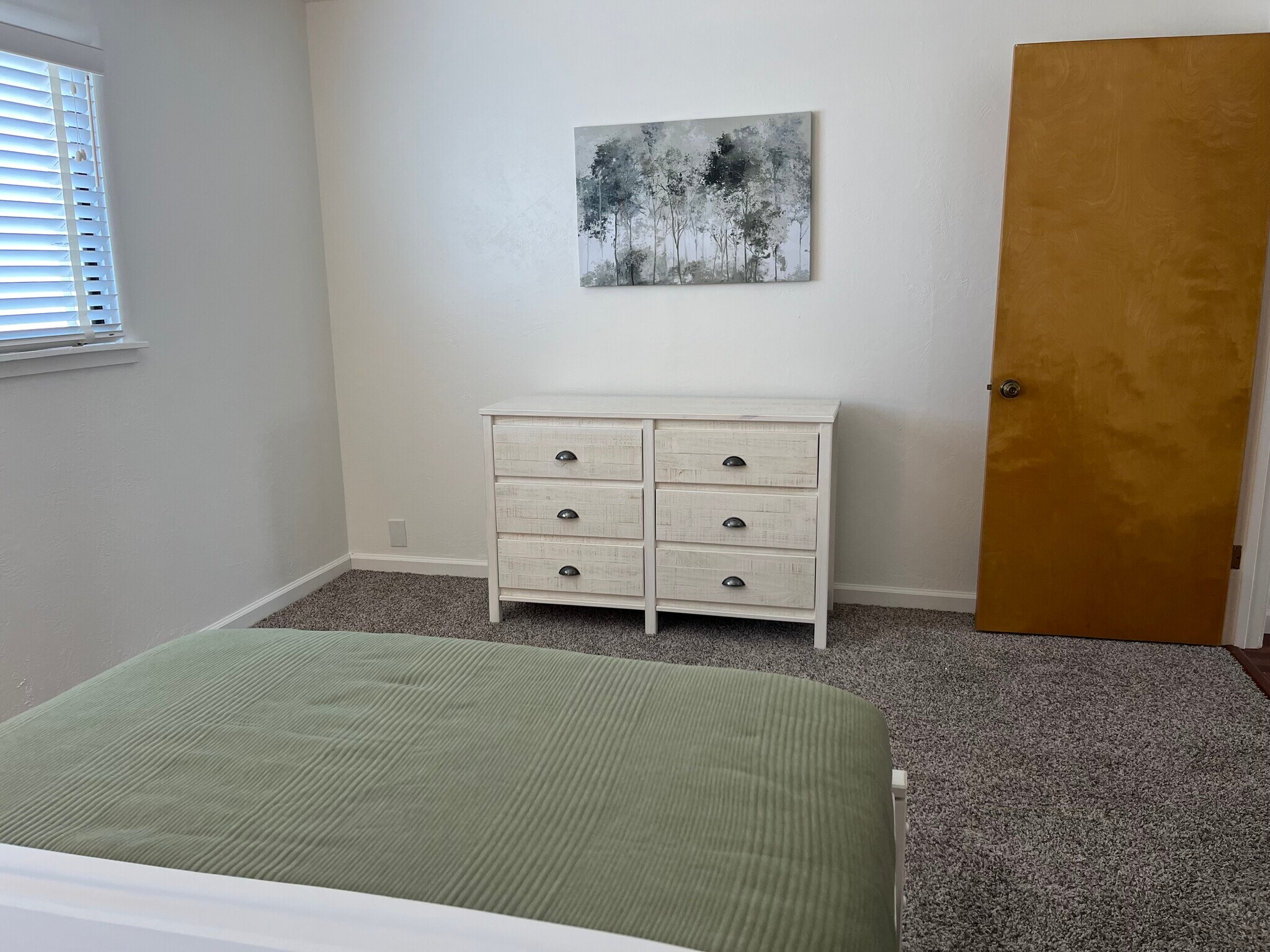 Master Bedroom - 632 Airport Rd
