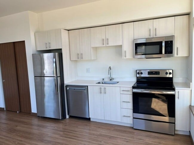 Interior Photo - Midtown Flats