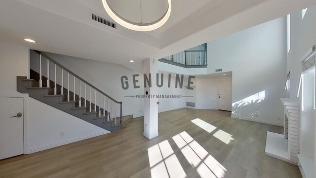 Building Photo - COMING SOON: Beautiful 3BD 3.5BA Townhome in Newport Heights