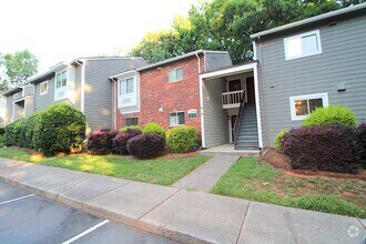 Building Photo - 2 Bedroom Condo in South Park!