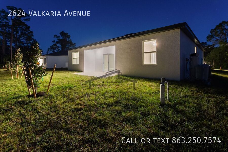 Building Photo - 2624 Valkaria Ave