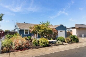 Building Photo - Light-Filled San Leandro Gem w/ Dual Garages & Expansive Yard