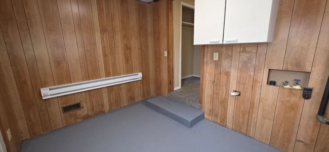 Building Photo - 1930 S Fremont Ave