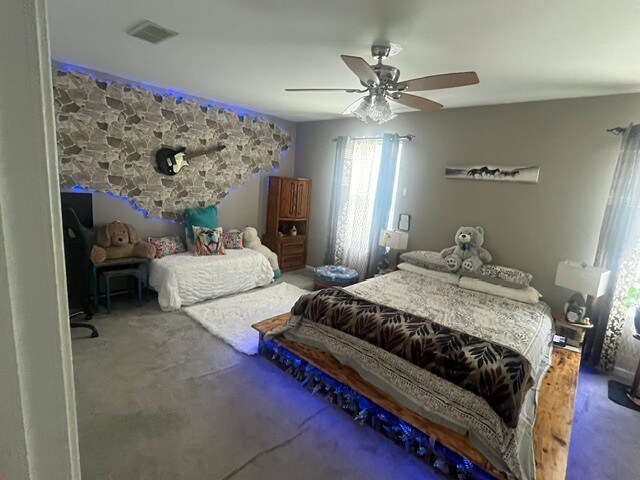 Building Photo - 2062 Peach Tree Ln