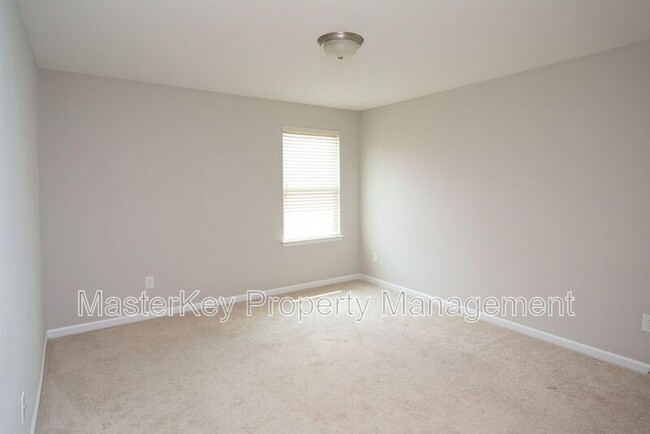 Building Photo - 108 Winifred Dr
