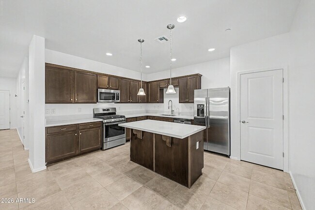 Building Photo - 21254 W Hubbell St