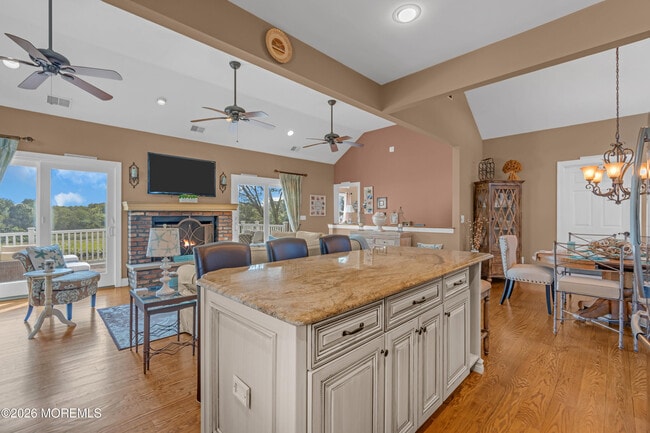 Building Photo - 11 Luppatatong Ave