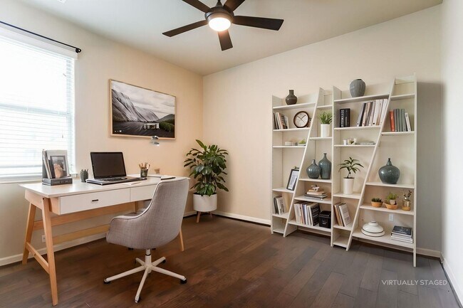 Building Photo - Bright, Spacious Living in an Inviting Home with Modern Finishes and Great Location