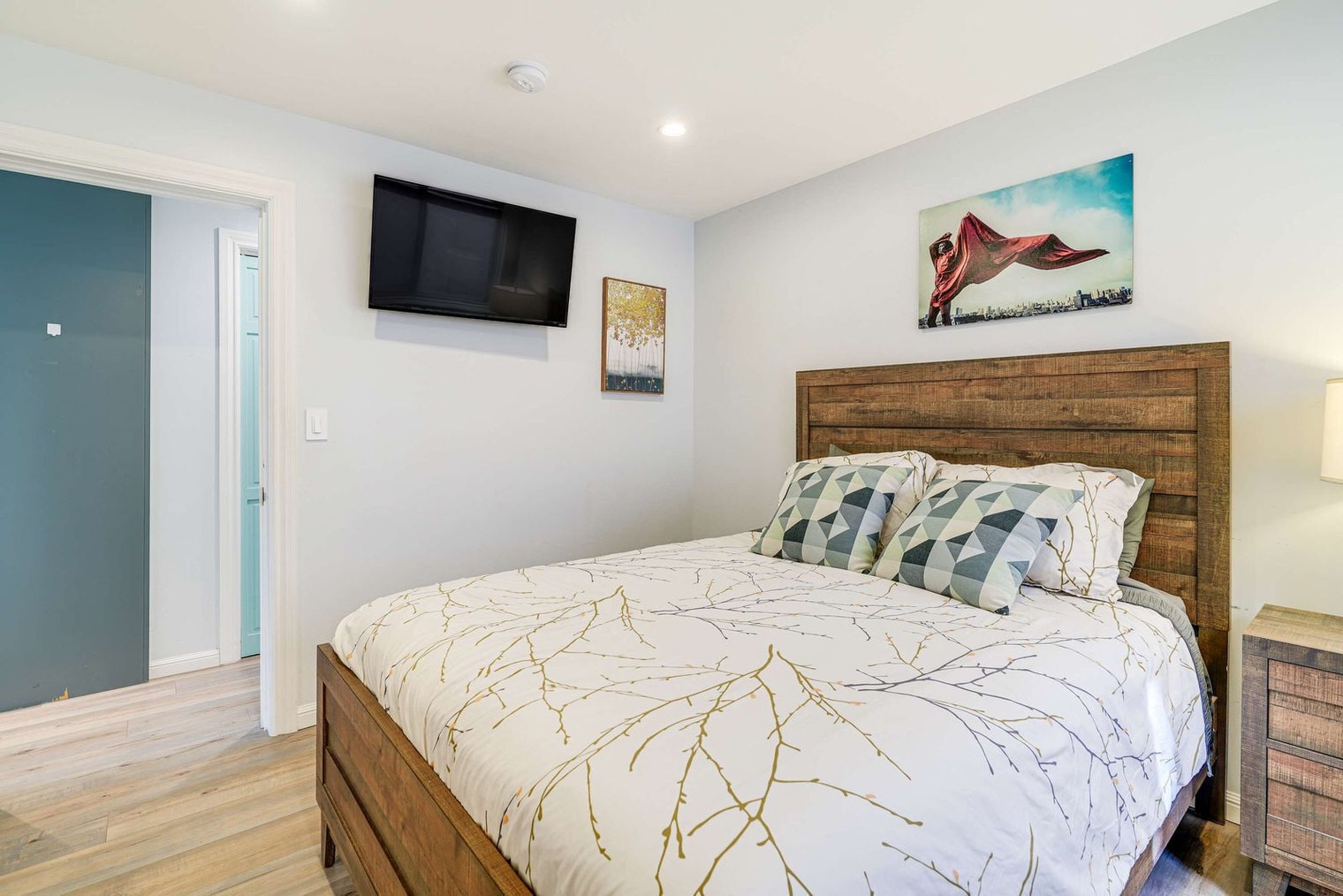 Building Photo - 211 Genebern Way