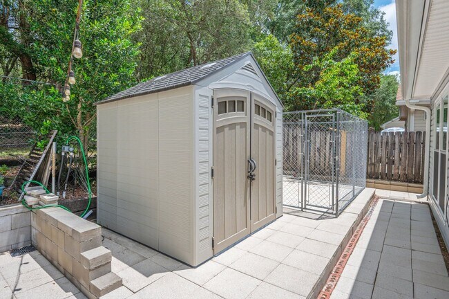 Building Photo - Completely Renovated Home in Niceville!