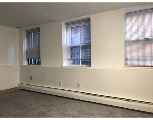 Building Photo - 1 Anderson Pl