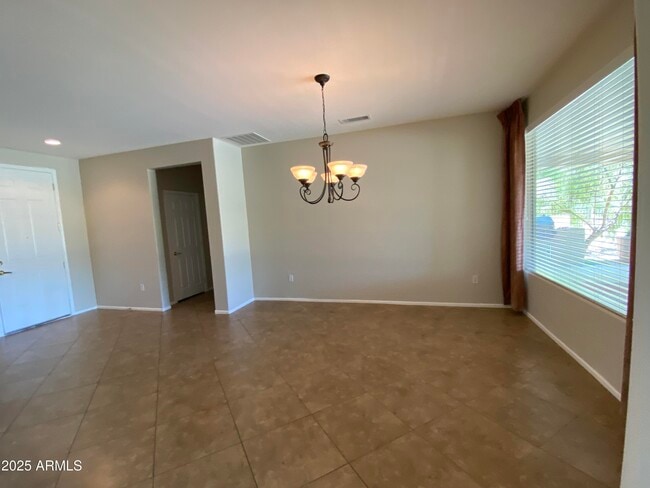 Building Photo - 21705 N Black Bear Lodge Dr