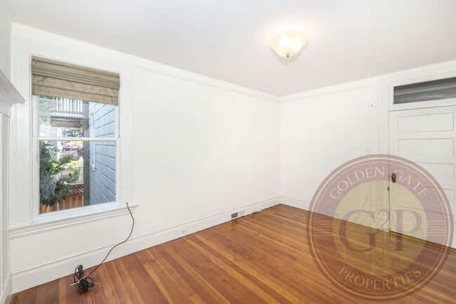 Building Photo - Noe Valley - 2 BR, 1 BA Condo 965 Sq. Ft. ...