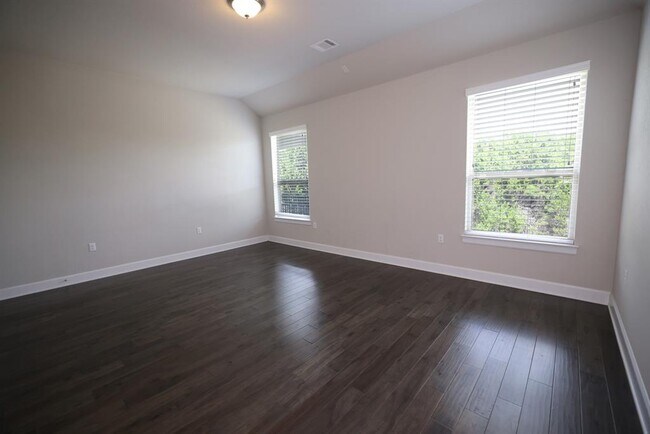 Building Photo - 5301 Ponte Tresa Dr