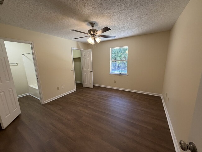 Building Photo - Home for Rent