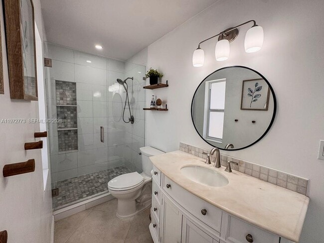 Building Photo - 9731 Bel Aire Dr