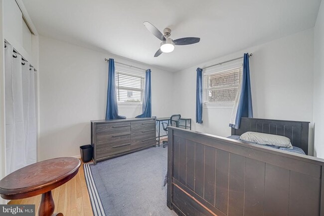 Building Photo - 6812 Beechview Dr