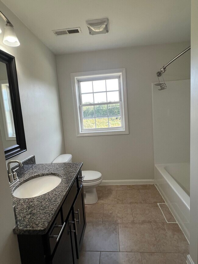 Building Photo - 3 Bandon Cir