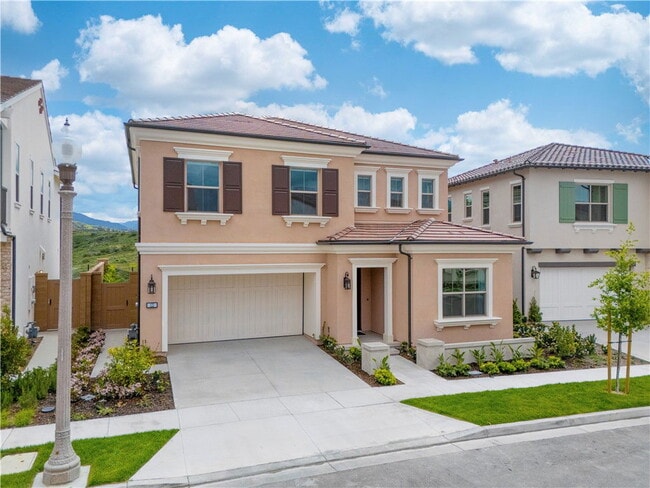 Building Photo - 122 Mossvine