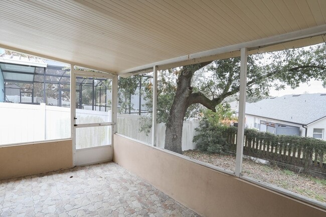 Building Photo - 647 Falling Oak Cove