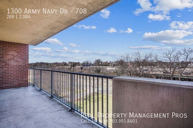 Building Photo - 1300 Army Navy Dr