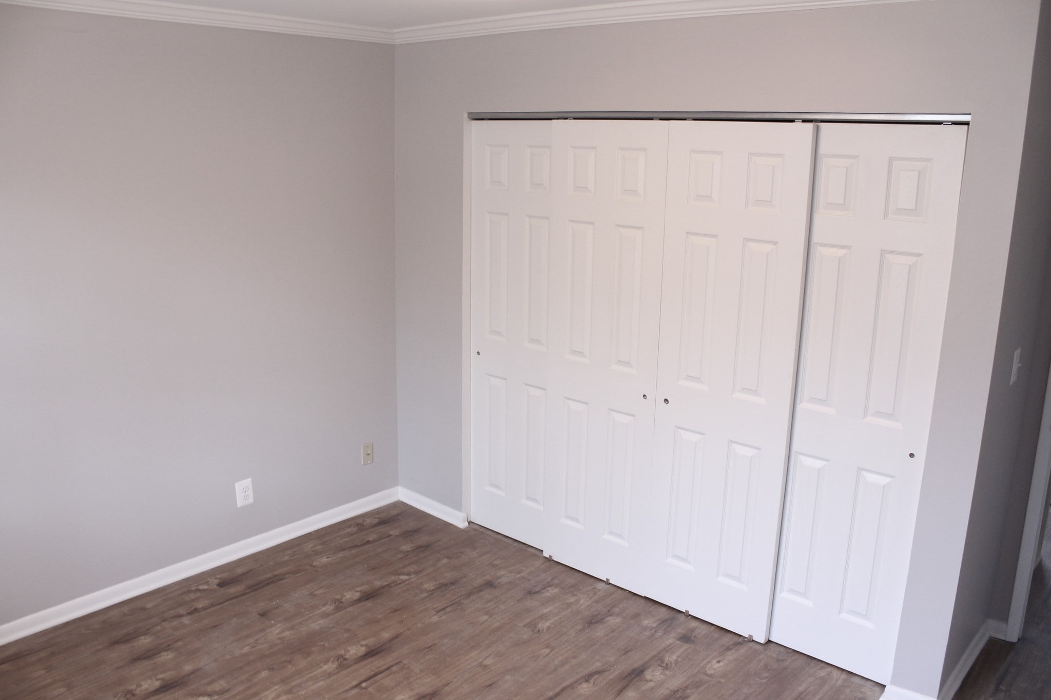 Large master bedroom closet - 2841 S Wakefield St