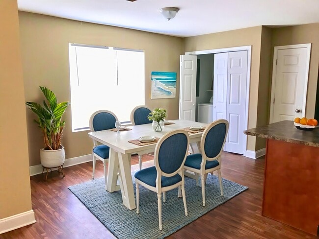 Building Photo - 113 Tuscany Trail