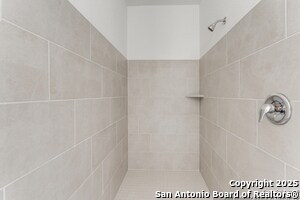 Building Photo - 104 Paige Pl