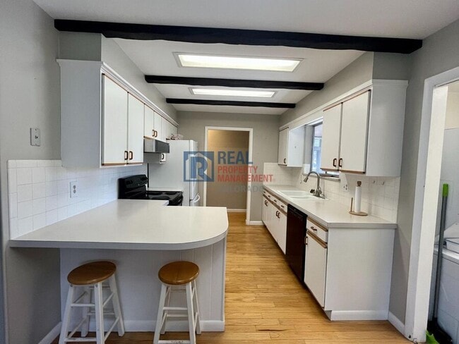 Building Photo - 8275 W 71st Ave