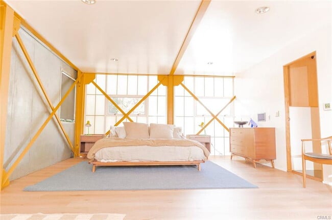 Building Photo - 1955 1/2 Purdue Avenue, Los Angeles, CA 90025 - 4 BR 3 BA house