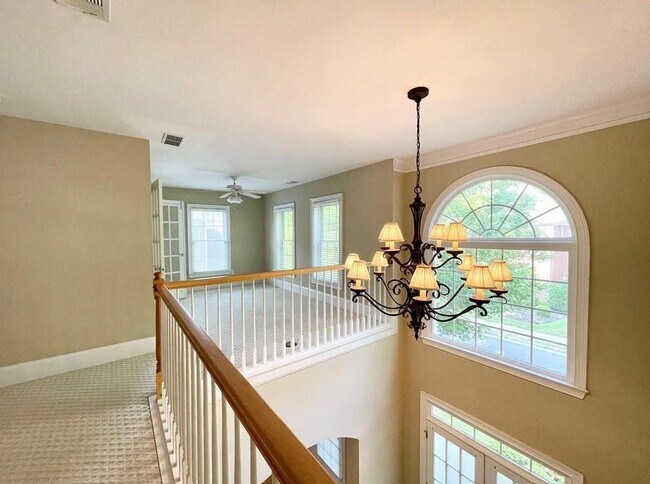 Building Photo - 455 Wembley Cir