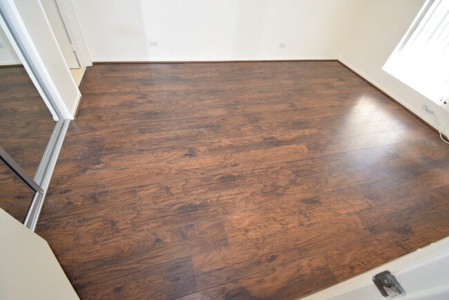 Building Photo - 91-989-525 Puamaeole St