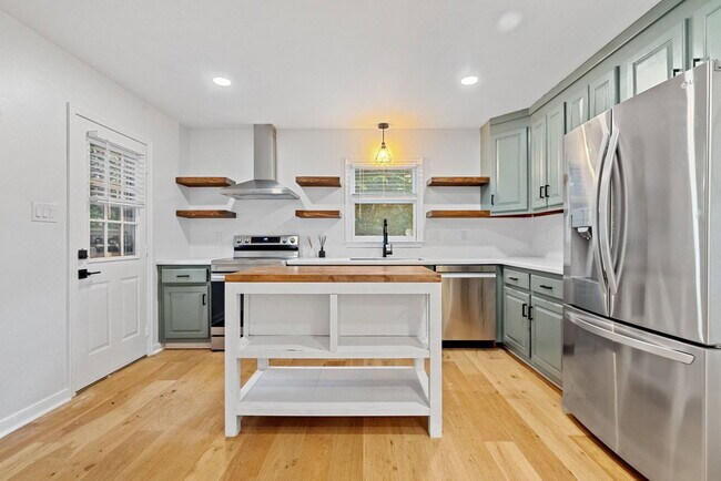 Building Photo - 6608 Wexford Ln