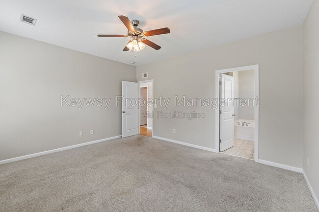 Building Photo - 1034 Stockton St